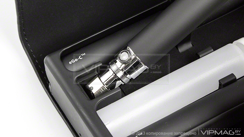 Портсигар для электронных сигарет Joyetech eGo черного цвета с подзарядкой на 2000 mAh