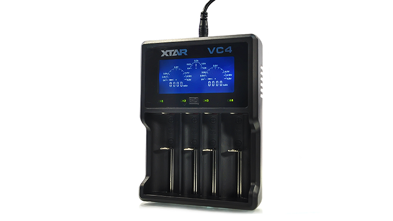 Зарядное устройство Xtar VC4 станет отличной заменой сразу нескольких зарядок, ведь данная модель позволяет заряжать одновременно четыре АКБ разного формата и типа